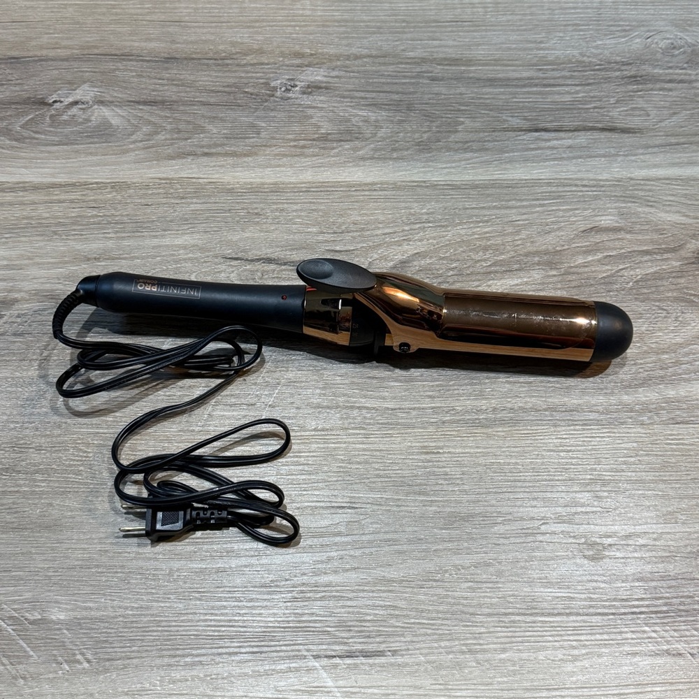 Conair Infiniti pro curling iron